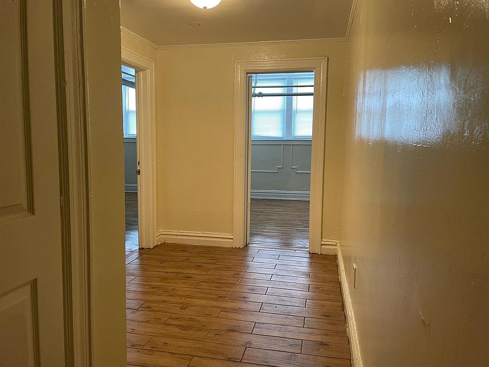 1st image of 10 Henry Ave #3b3gyyy9t