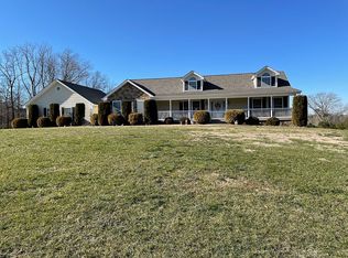 1030 Mountain High Ln, Newport, TN 37821
