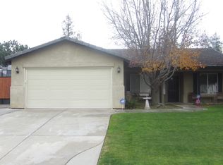 5921 Lausanne St, Bakersfield, CA 93308