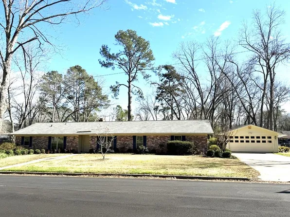 107 Mansfield Dr, Natchez, MS 39120