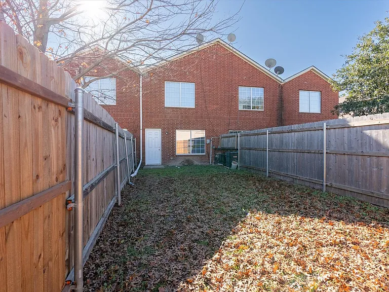 4011 Preferred Pl — Photo 19