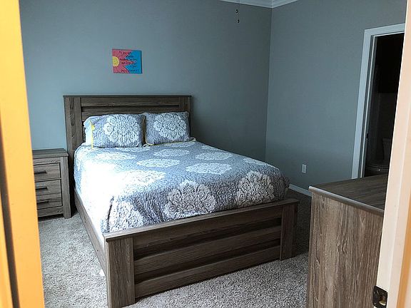 5th image of 301 Southwest Pkwy APT 330
