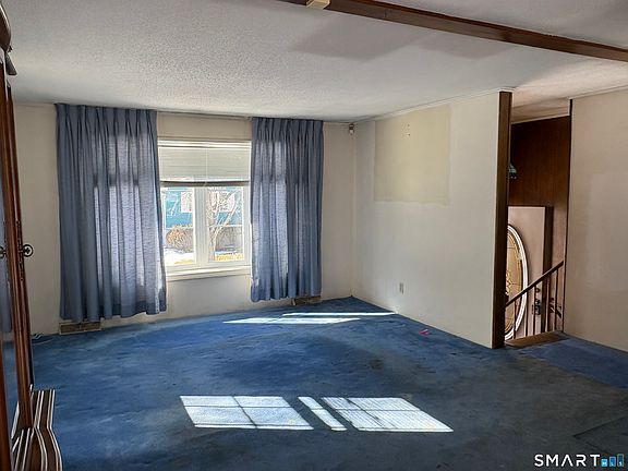 3rd image of 249 Malcolm Road