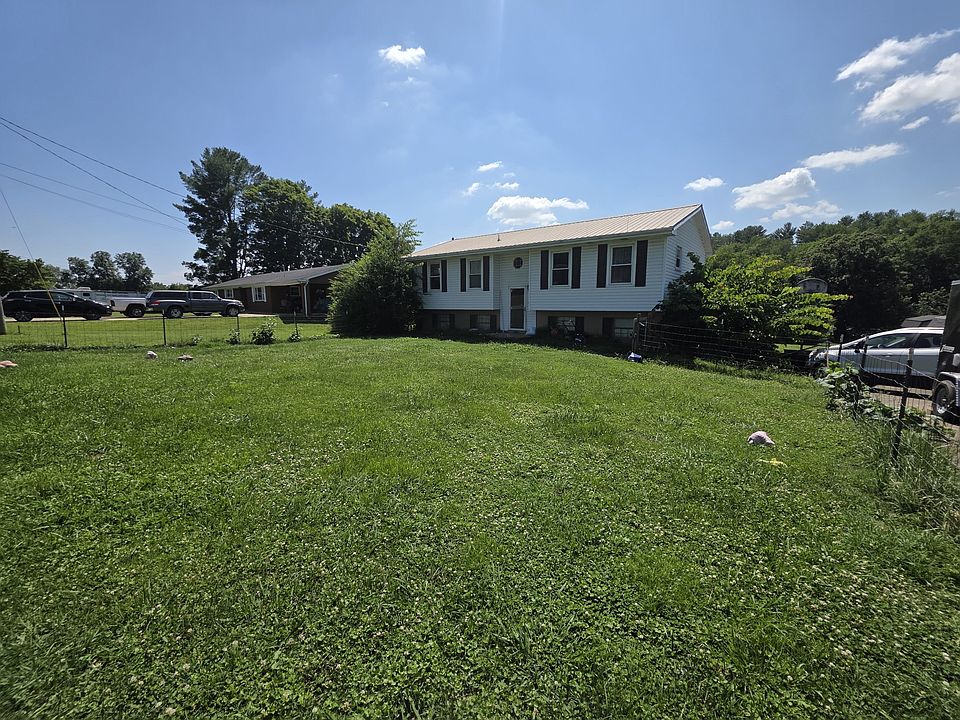 1st image of 935 Meadowbrook Rd
