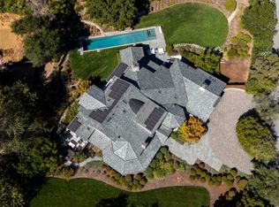 26074 Mulberry Ln, Los Altos Hills, CA 94022