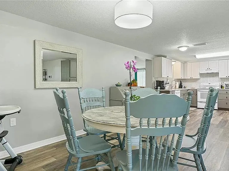 4247 Gulfshore Ct — Photo 5