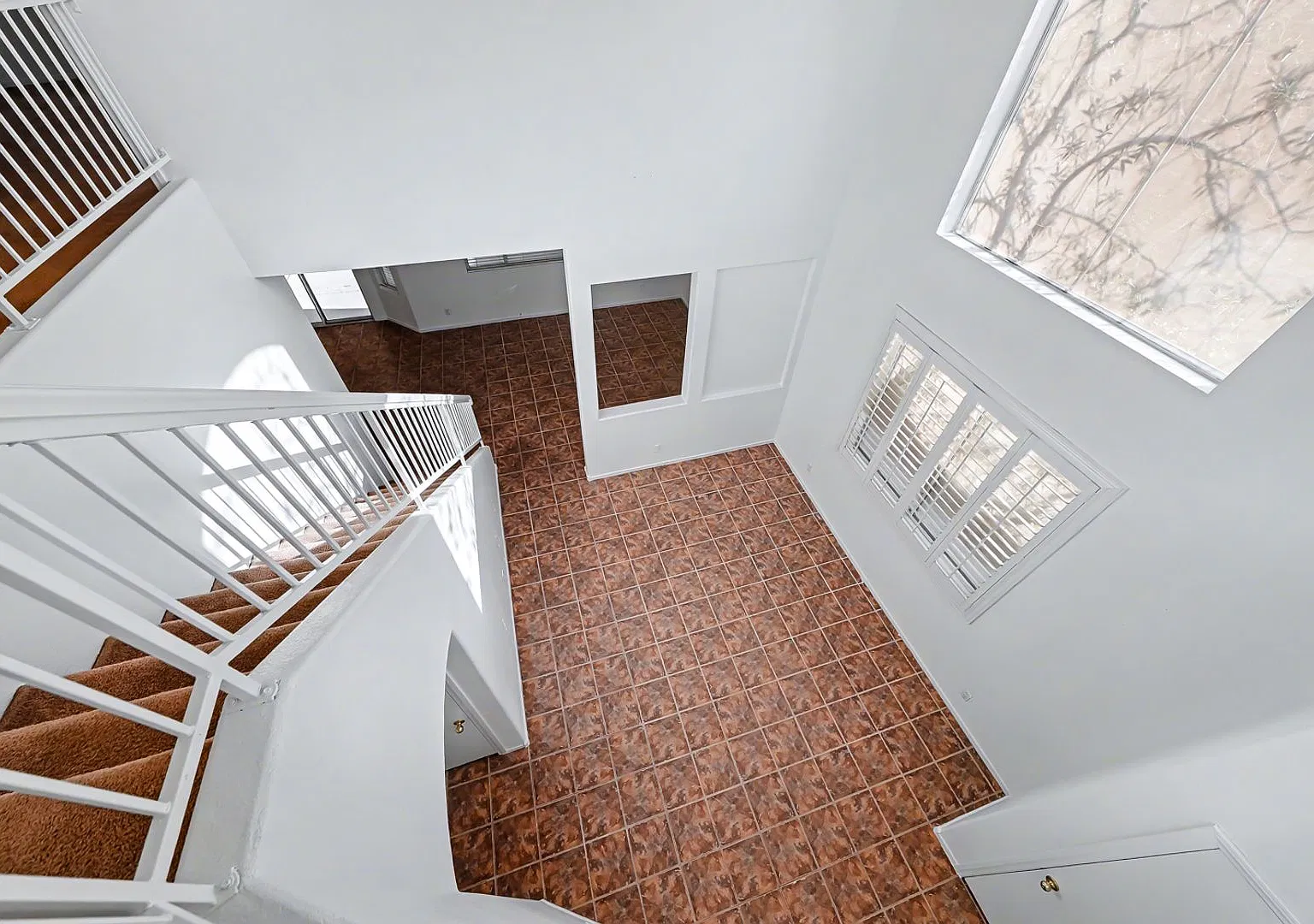 3 Bedroom Home In Gated Community — Photo 4