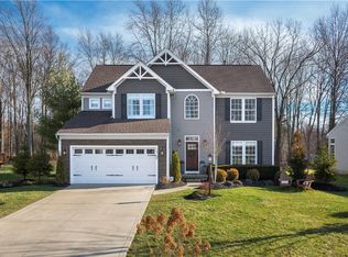 10107 Brook Rd, Olmsted Falls, OH 44138