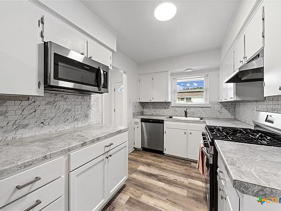 5th image of 803 N 19th St