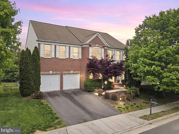 2nd image of 43774 Brownburg Pl
