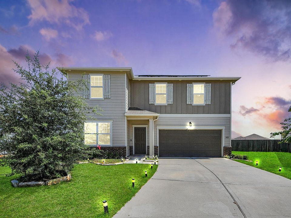 1st image of 1021 Pin Cherry Ln
