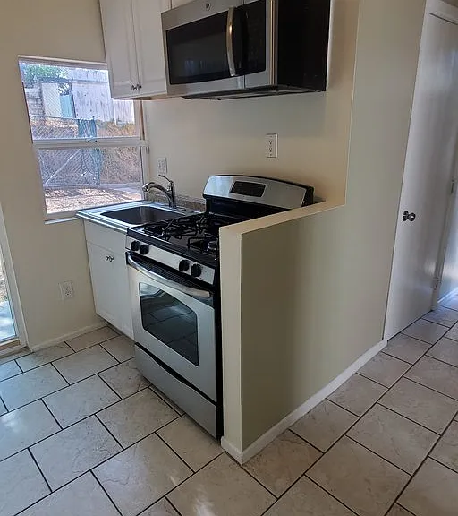 7110 Mohawk St #A — Photo 9