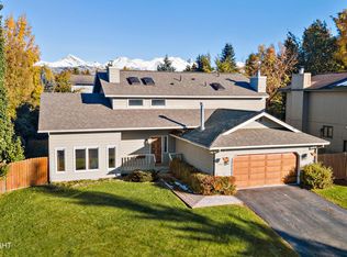 12811 Wellsford Cir, Anchorage, AK 99516