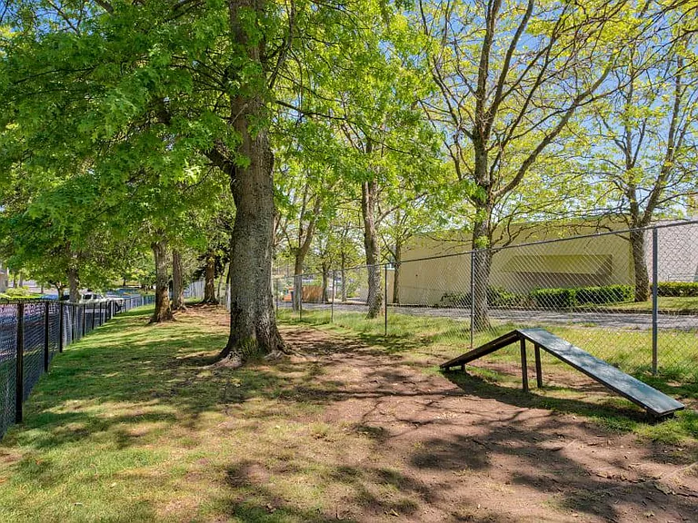Lakeside Landing Apartments — Photo 18