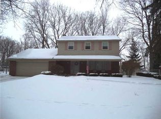 6102 Holly Valley Dr, Toledo, OH 43612