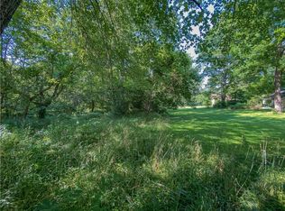 110 W Henley St, Carthage, IN 46115