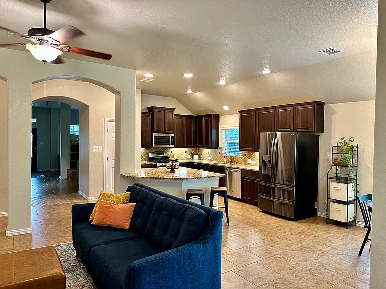 2739 Tuscan Cyn — Photo 4