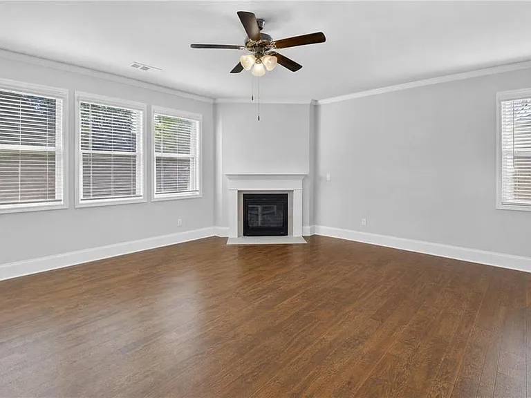 205 Orchard Trl — Photo 10