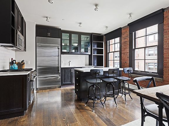 3rd image of 43 Clarkson St #4F