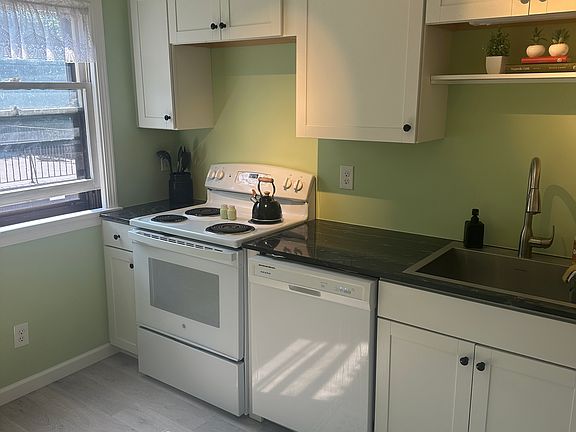 5th image of 509 Lafayette Ave APT 3