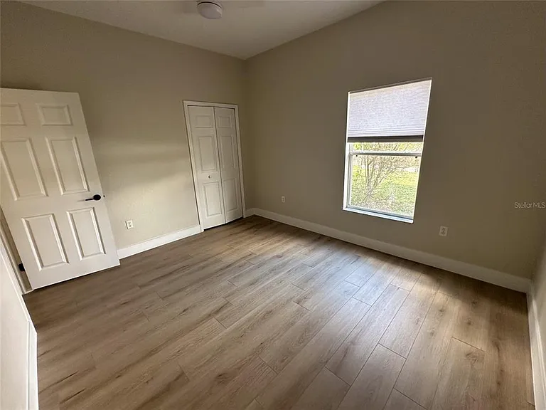 4730 Londel Ave — Photo 6
