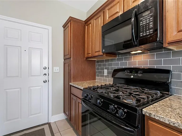 6011 Fairway St #2A — Photo 9
