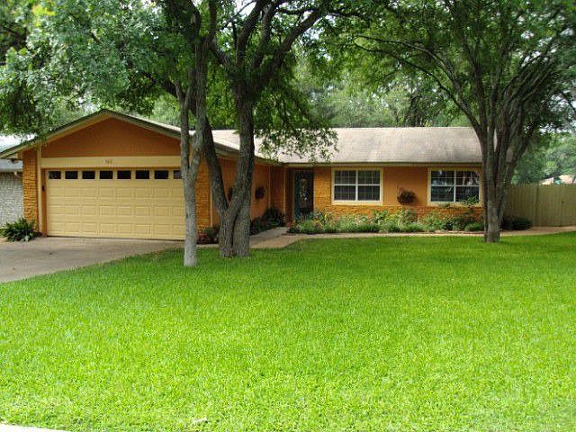 1st image of 3611 Ambleside Dr