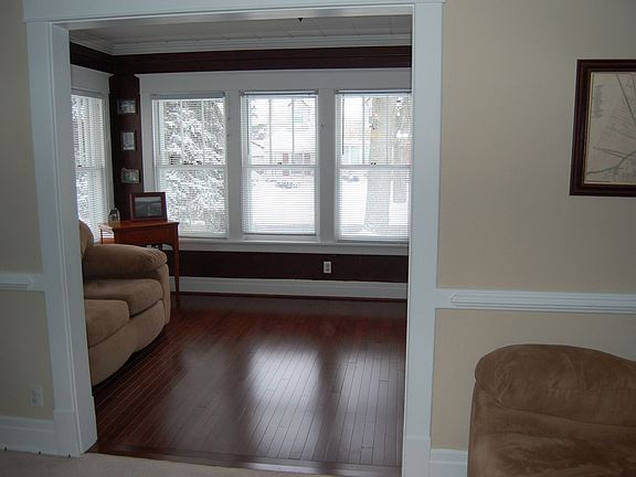 5th image of 481 Washington Hwy
