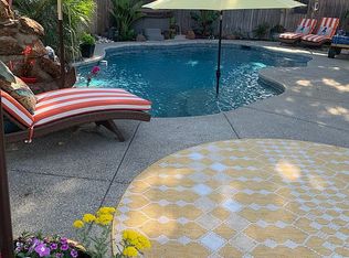 5914 Elk Spring Way, Elk Grove, CA 95758