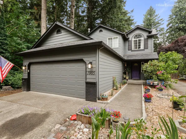 1905 SE 47th Ave, Hillsboro, OR 97123