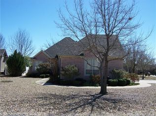 5352 Mission Cir, Granbury, TX 76049