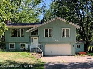 1601 Larkwood Dr, Dewitt, MI