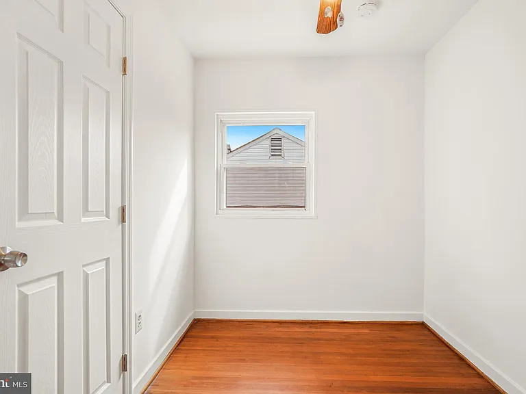 6212 Carters Ln — Photo 22