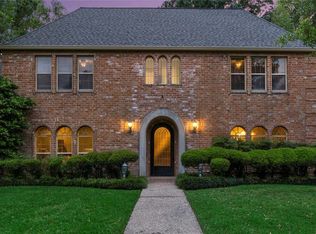 16131 Champion Dr, Spring, TX 77379