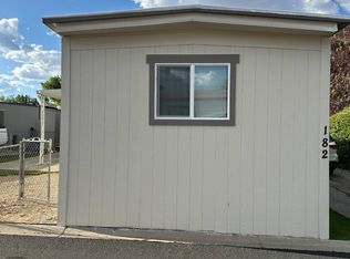 182 Pine Grove Dr, Reno, NV 89506