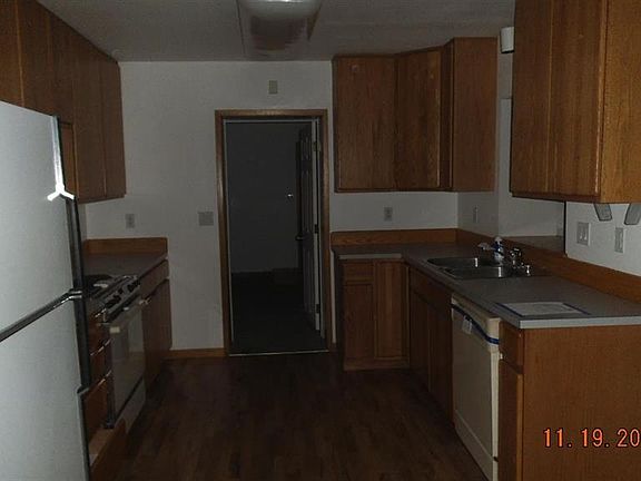 3rd image of 5 S Kellogg St
