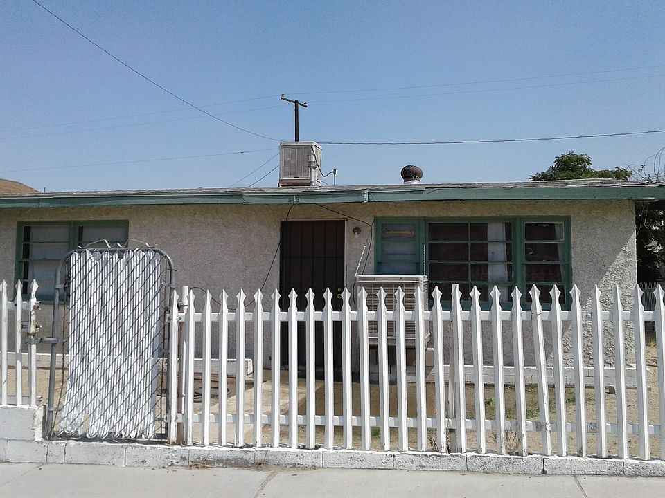 1st image of 413 Wilshire Pl