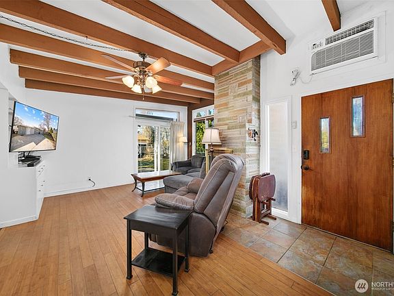 4th image of 1333 Terrace Drive