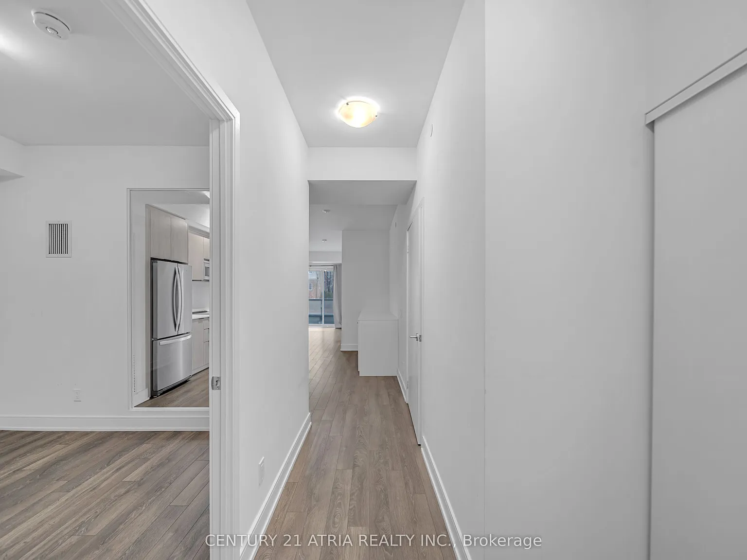 2 bed, $2,500 — Photo 4