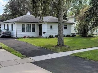 2301 George St, Rolling Meadows, IL 60008