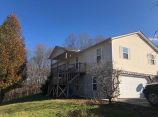 96 Country View Dr, London, KY 40741