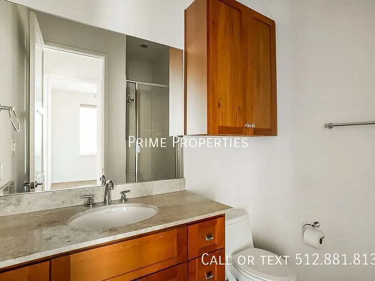714 W Monroe St #4 — Photo 17