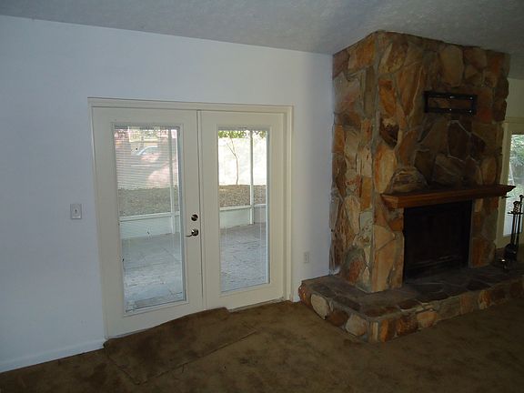 3rd image of 6603 Spanish Moss Cir