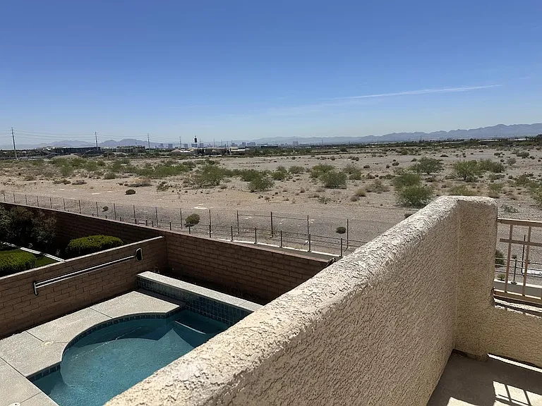 11077 Village Crest Ln — Photo 7