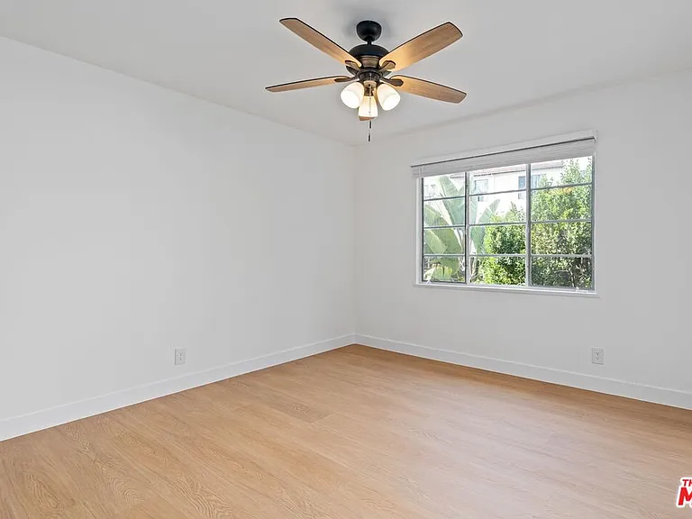 1754 Malcolm Ave #5 — Photo 13