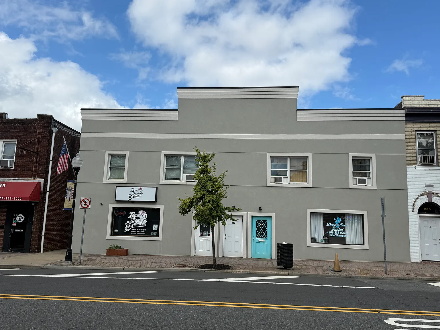Studio, 1000 sqft, $1,800 — Photo 1
