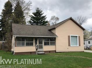 920 Minnie St, Port Huron, MI 48060