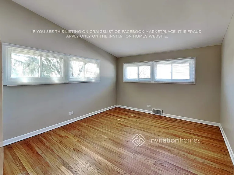7504 Emerson St — Photo 13