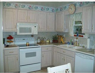 3rd image of 1124 Brookside Dr
