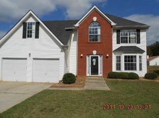 10884 Southshore Ct, Hampton, GA 30228